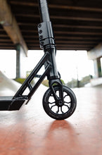 Afbeelding in Gallery-weergave laden, Grit Elite 6er Scooter Black Satin-5