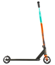 Afbeelding in Gallery-weergave laden, Versatyl Bloody Mary V2 Scooter Orange Blue-2