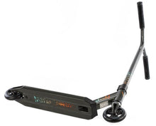 Afbeelding in Gallery-weergave laden, Versatyl Cosmopolitan V2 Scooter Black-3
