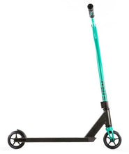 Afbeelding in Gallery-weergave laden, Versatyl Cosmopolitan V2 Scooter Black Blue-1