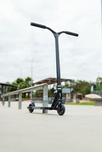 Afbeelding in Gallery-weergave laden, Grit Elite XM Scooter Blackened-7