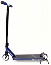 Afbeelding in Gallery-weergave laden, Invert Supreme Jamie Hull Scooter Chameleon-4