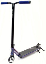 Afbeelding in Gallery-weergave laden, Invert Supreme Jamie Hull Scooter Chameleon