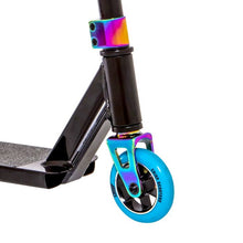 Afbeelding in Gallery-weergave laden, Crisp Switch Stuntstep Zwart Blauw 82 cm ⭐⭐⭐⭐⭐