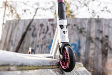 Afbeelding in Gallery-weergave laden, Triad CB152 6 x 23 Scooter Hellion-15