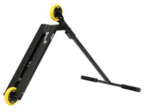 UrbanArtt Bone 5.5 x 21 Scooter Black Yellow-1