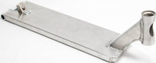 Afbeelding in Gallery-weergave laden, Apex 6 x 22 Box Cut Deck Silver