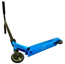 Afbeelding in Gallery-weergave laden, Revolution Storm Scooter Blue Chrome-2