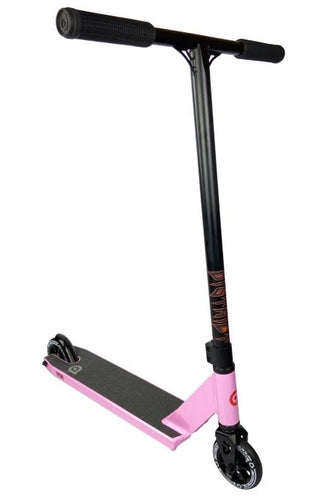 District Titus Stuntstep Roze Zwart 82,5 cm ⭐⭐⭐